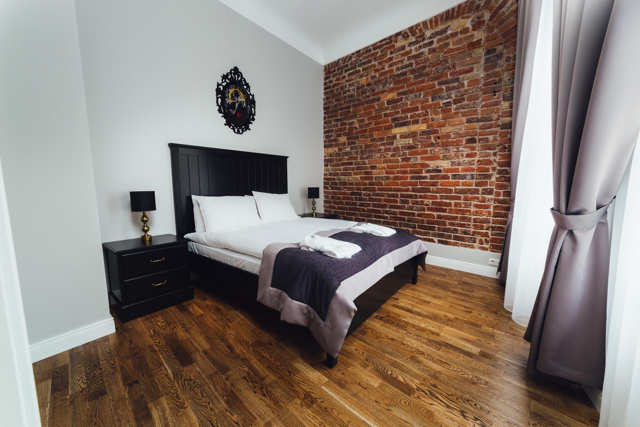 Sherlock Art Hotel Riga Ngoại thất bức ảnh